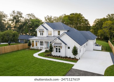 亚色彩影库:探索多元文化下的色彩与影像艺术之美 亚色彩影库:探索多元文化下的色彩与影像艺术之美